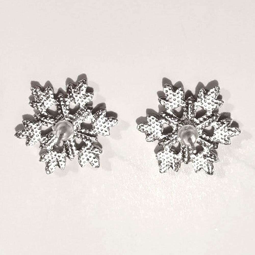Winter Snowflake Earrings Rhinestone Stainless Christmas Birthday Gift New!!!